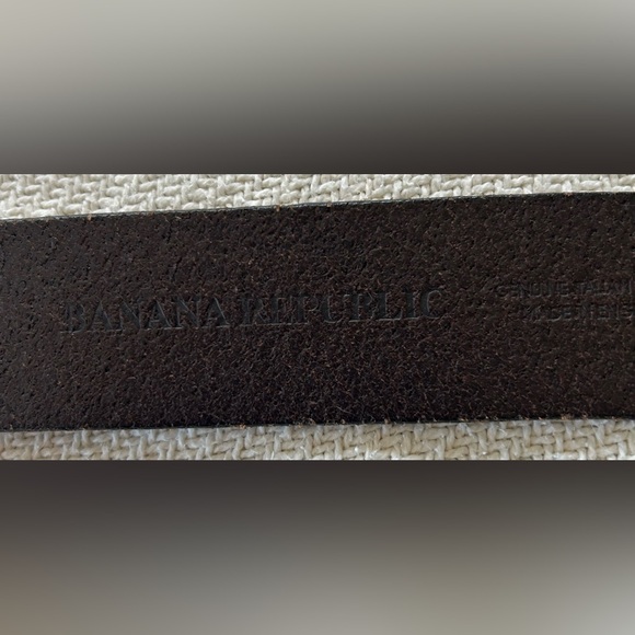 Banana Republic Classic Leather Belt - Picture 6 of 6